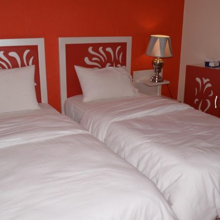Leader Apartments 2 Kuwait City Ngoại thất bức ảnh