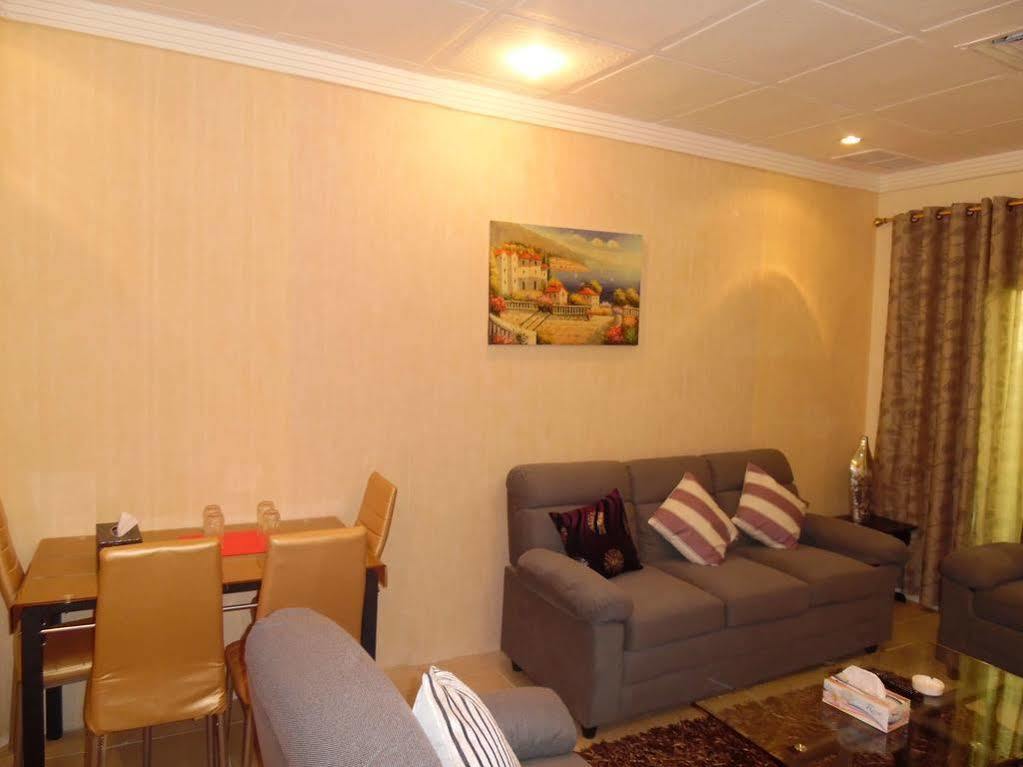 Leader Apartments 2 Kuwait City Ngoại thất bức ảnh